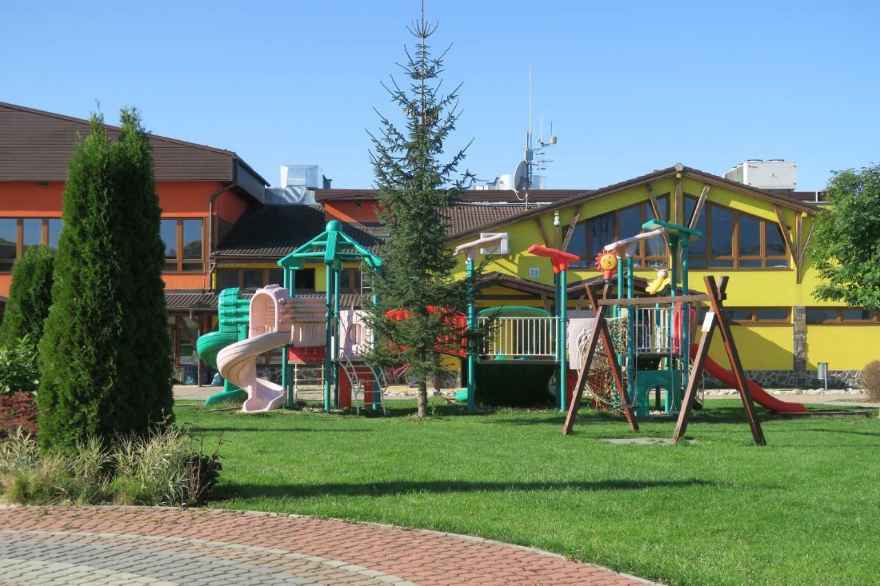 Tatralandia Apartmany Relax Liptovský Mikuláš Exteriör bild