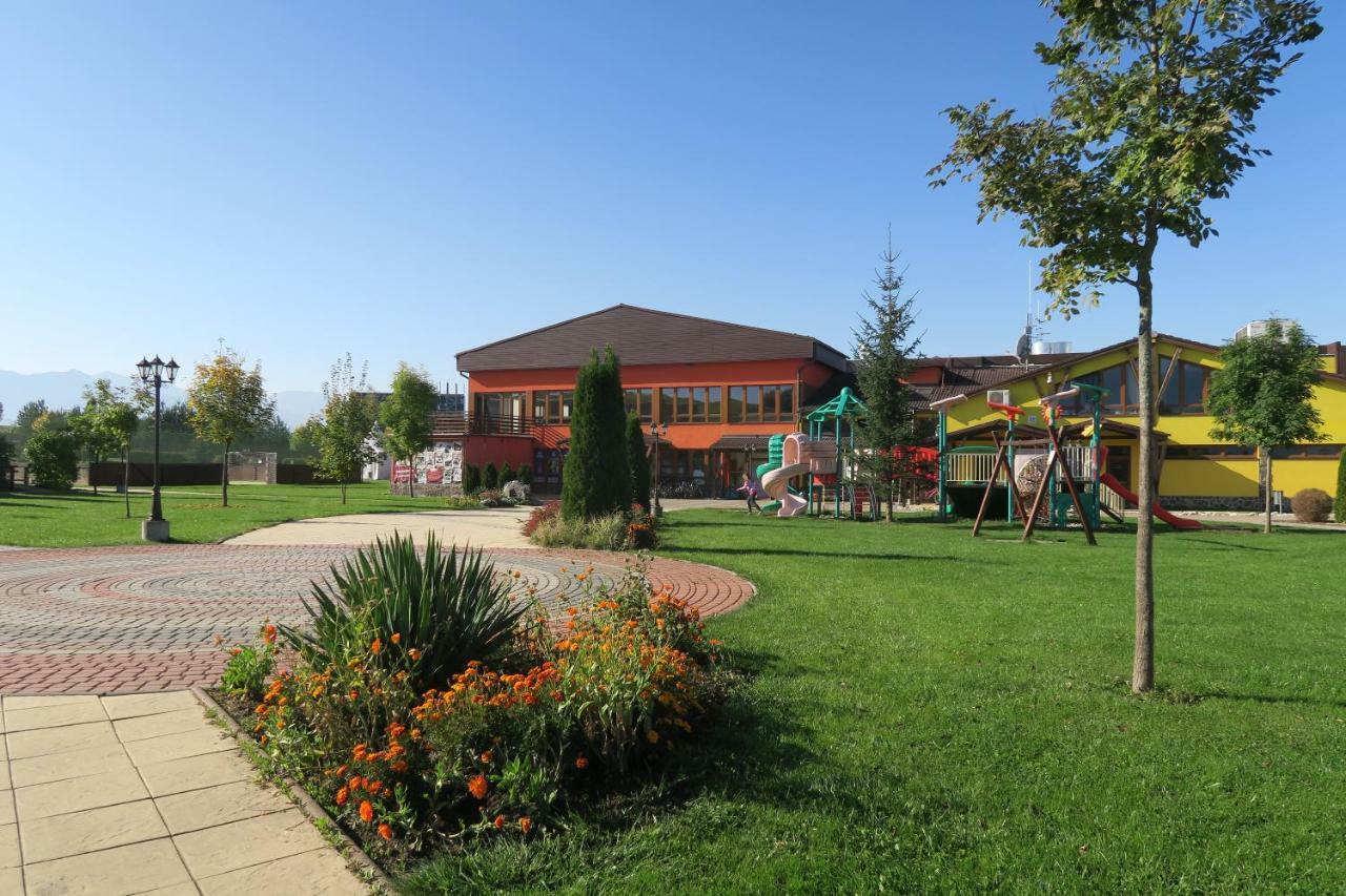 Tatralandia Apartmany Relax Liptovský Mikuláš Exteriör bild